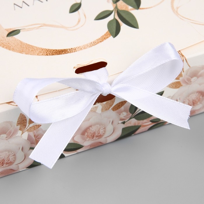 Коробка подарочная складная, упаковка, &laquo;8 марта, золото&raquo;, 20 х 18 х 5 см