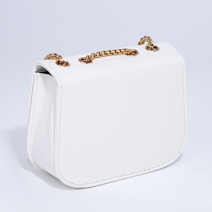 Сумка-мессенджер на клапане, цвет белый Сумка-мессенджер на клапане, цвет белый