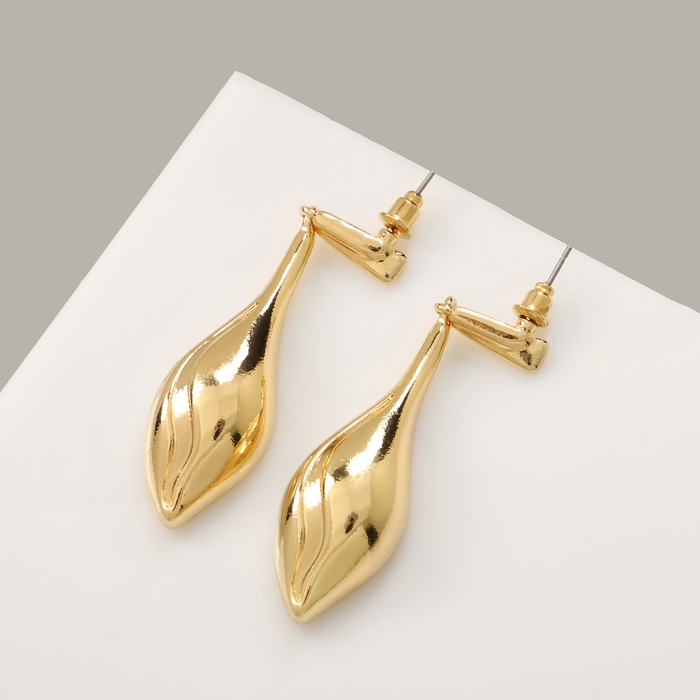 Серьги металл &laquo;Абстракция&raquo; свёрнутый лист, цвет золото
