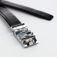 Ремень мужской, ширина 3,5 см, пряжка автомат, цвет чёрный Ремень мужской, ширина 3,5 см, пряжка автомат, цвет чёрный