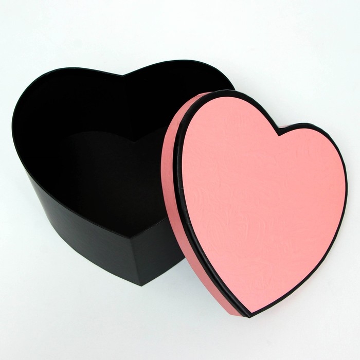 Набор коробок 3 в 1 сердца L:24.5x22x12.5 M:22x19.5x11.5 S:19.5x17x10.5 см