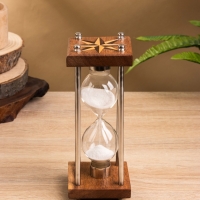 Песочные часы "Стороны света" 7,5х7,5х19 см, дерево, сталь