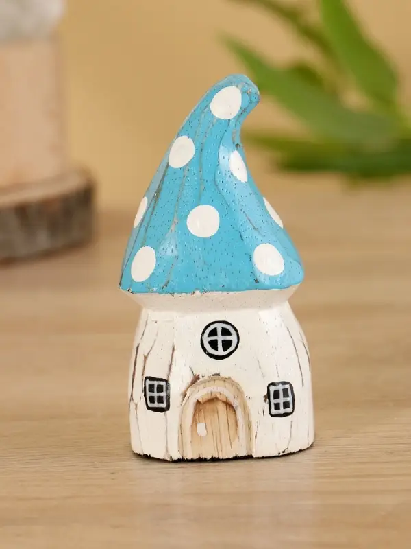 Сувенир "Гномий домик" дерево 5,5х5,5х10 см, цв. бело-синий
