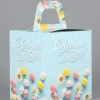 Коробка подарочная пасхальная с окном &laquo;Небесная голубая&raquo; 15&times;15&times;18 см