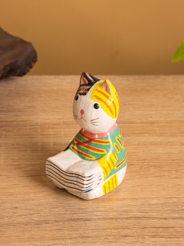 Сувенир дерево "Котенок с книжкой" МИКС, 3,5х5х7 см