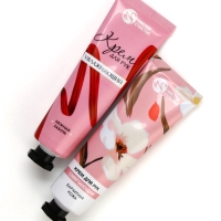 Подарочный набор ЧИСТОЕ СЧАСТЬЕ &laquo;Ты прекрасна&raquo;, крема для рук, бархатная кожа, 2&times;30 г