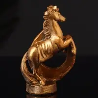 Фигура "Конь с подковой" 10х6х4 см, бронза