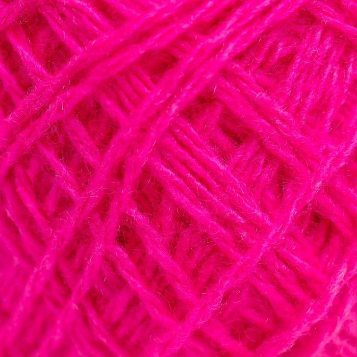 Пряжа для вязания спицами, крючком «Карачаевская», моток, 100% акрил, 100 м/40±5 г, (малина) Пряжа для вязания спицами, крючком «Карачаевская», моток, 100% акрил, 100 м/40±5 г, (малина)