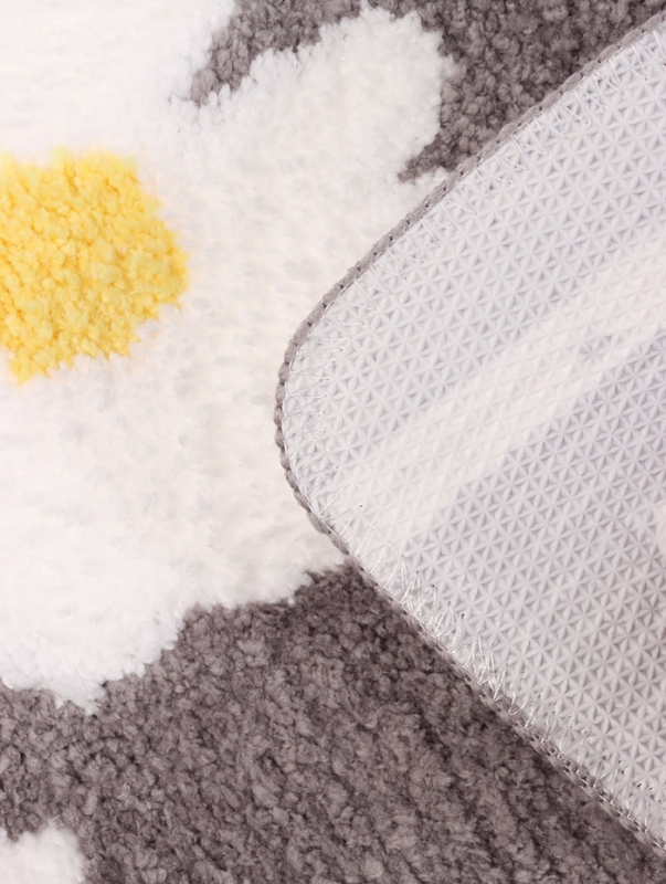 Коврик Доляна Daisies, 40&times;60 см, микрофибра, серый