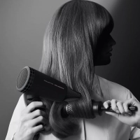 Фен для волос Karl Lagerfeld Express Style CV184LF0, 1600 Вт Фен для волос Karl Lagerfeld Express Style CV184LF0, 1600 Вт