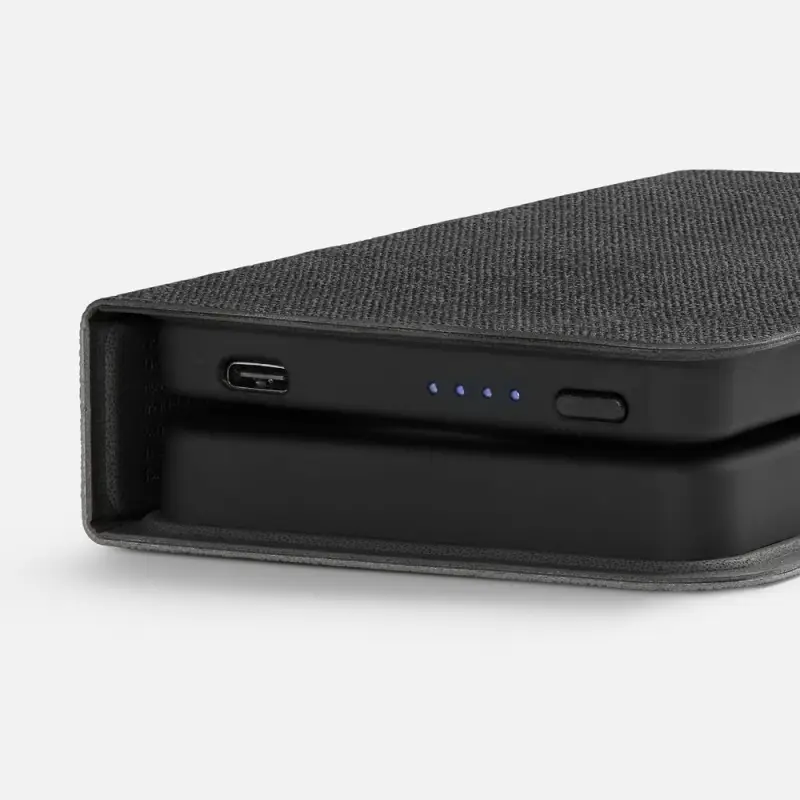 Внешний аккумулятор с беспроводной зарядкой reCover, черный