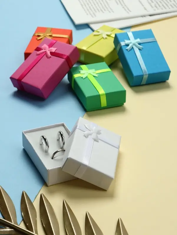 Коробочка подарочная под набор &laquo;Неон&raquo;, 5&times;8 см, МИКС, вставка белая