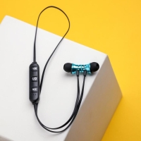 Беспроводные наушники на магните с микрофоном «Авокадо», мод. I10 , 9 х 13,5 см. Беспроводные наушники на магните с микрофоном «Авокадо», мод. I10 , 9 х 13,5 см.