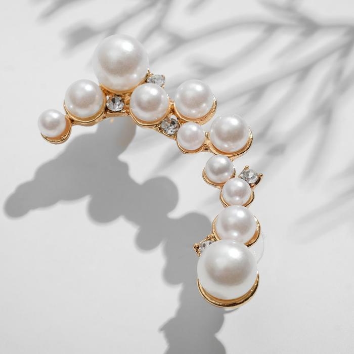 Серьга &laquo;Кафф&raquo; жемчужное сокровище, цвет белый в золоте