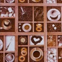 Клеёнка столовая на нетканой основе &laquo;Кофе&raquo;, ширина 125 см, рулон 25 м