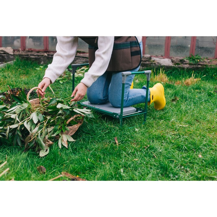 Скамейка-перевёртыш для дачи Nika складная 56х30х42.5 см, зелёная, до 100кг, для грядок Скамейка-перевёртыш для дачи Nika складная 56х30х42.5 см, зелёная, до 100кг, для грядок