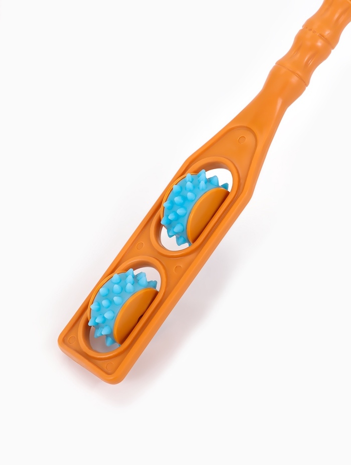 Массажёр - чесалка, двусторонний, универсальный, 2 колеса, цвет МИКС