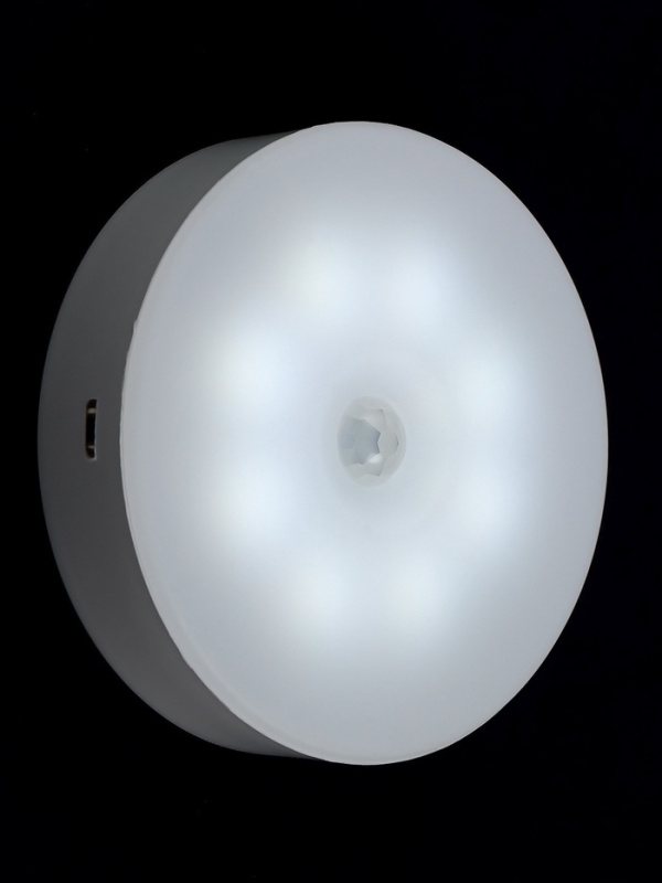 Светильник мебельный светодиодный с датчиком движения, 8LED, 2Вт, от аккум. батареи., 6500К   106984