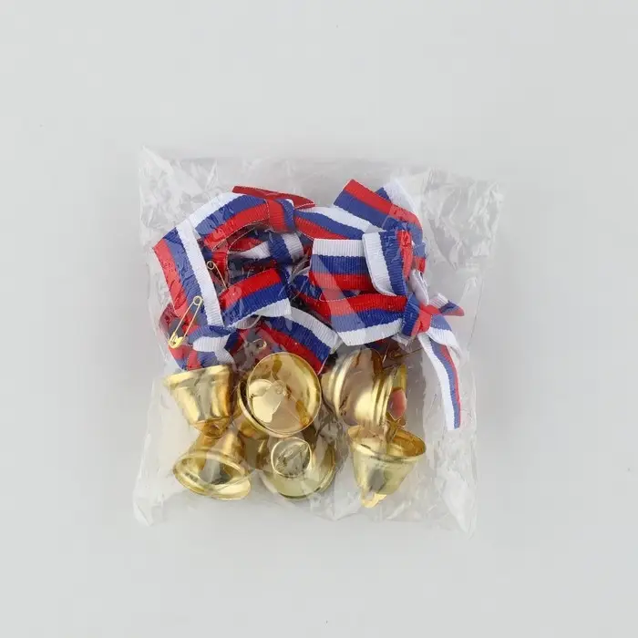 Колокольчик на булавке с бантом на выпускной, триколор, d = 2,6 см