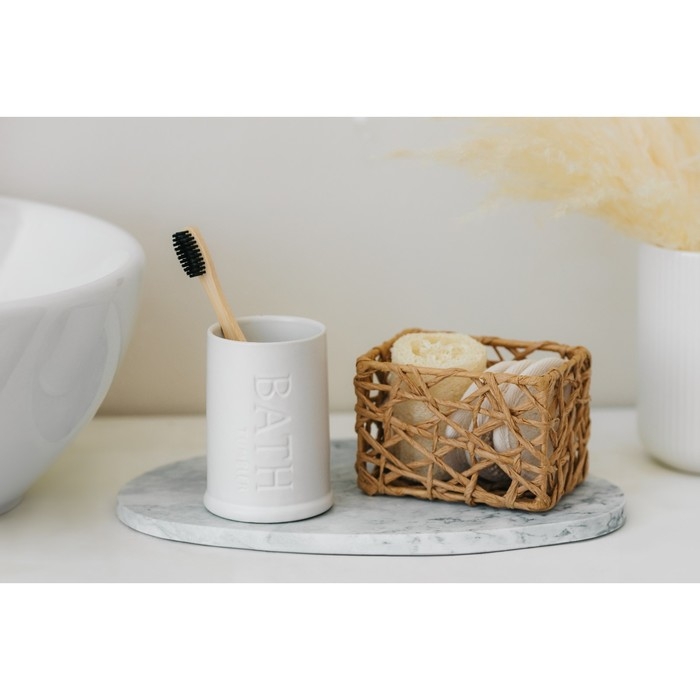 Стакан для зубных щёток SAVANNA &laquo;Бэкки&raquo;, цвет белый