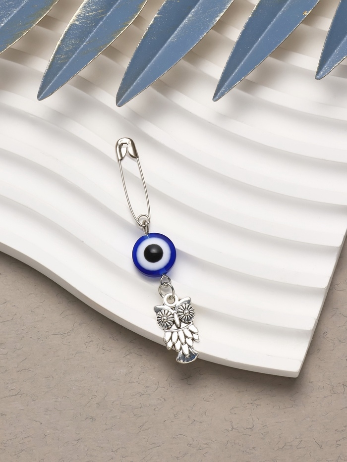 Булавка-оберег &laquo;Защита от недоброжелателей&raquo;, филин, 2.2 см, бело-синяя в серебре