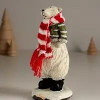 Сувенир полистоун "Медведь в полосатом свитере и шарфе" МИКС 7х6,5х16 см