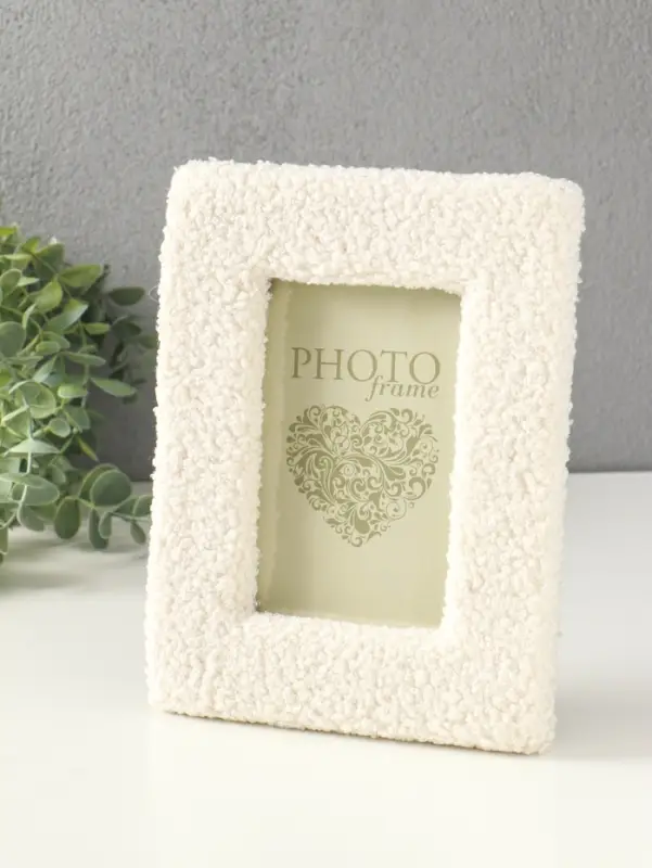 Фоторамка МДФ, иск. мех 10х15 см "Плюш" белая 22х16,5х2 см