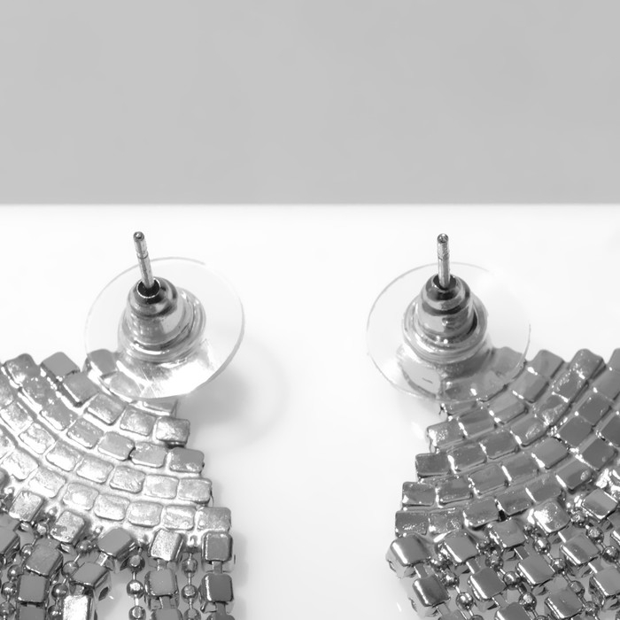 Серьги висячие со стразами «Водопад» веер, цвет белый в серебре, 15,5 см Серьги висячие со стразами «Водопад» веер, цвет белый в серебре, 15,5 см