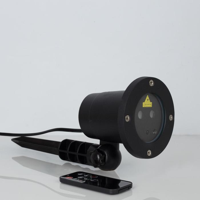 Световой прибор &laquo;Точки&raquo;, IP65, пульт ДУ, свечение красное/зелёное, 12 В