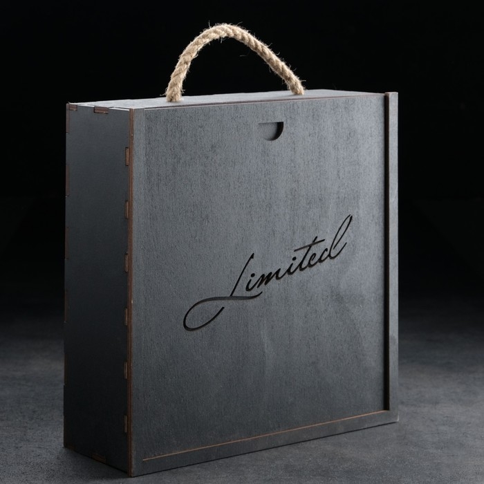 Набор Набор "Непробиваемый. Limited черный", штоф с пулей, 2 стакана для виски с пулей