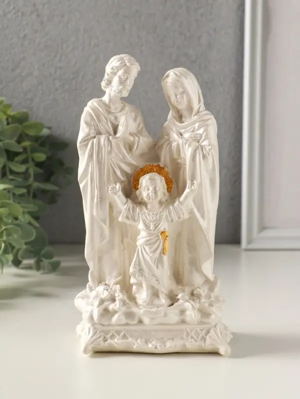 Статуэтка "Семья большая" 18х10х7 см, белый, с росписью