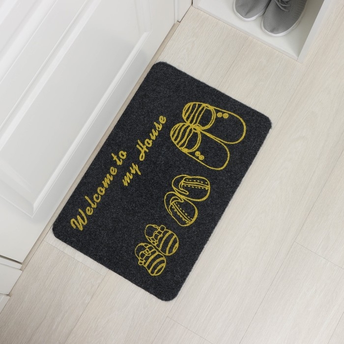 Коврик придверный грязезащитный Доляна &laquo;Тапочки&raquo;, влаговпитывающий, 35&times;58 см, цвет МИКС