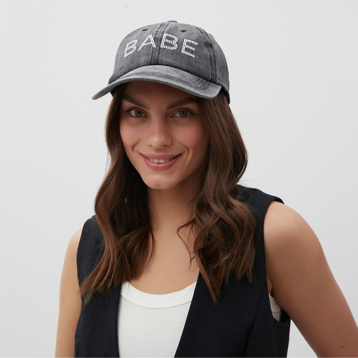 Кепка женская со стразами MIST Babe, черный, р. 56-58 Кепка женская со стразами MIST Babe, черный, р. 56-58