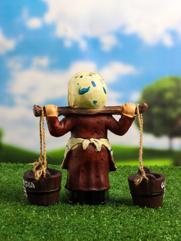 Садовая фигура "Бабушка с ведрами" 20х7х19см