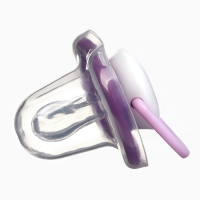 Набор: Соска - пустышка с держателем &laquo;Пингвинчик&raquo;, анатомическая +6 мес, цвет фиолетовый