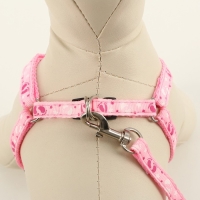 Комплект "Цветные следы", ширина 1 см, поводок 120 см, шлейка 23-35 см, розовый Комплект "Цветные следы", ширина 1 см, поводок 120 см, шлейка 23-35 см, розовый