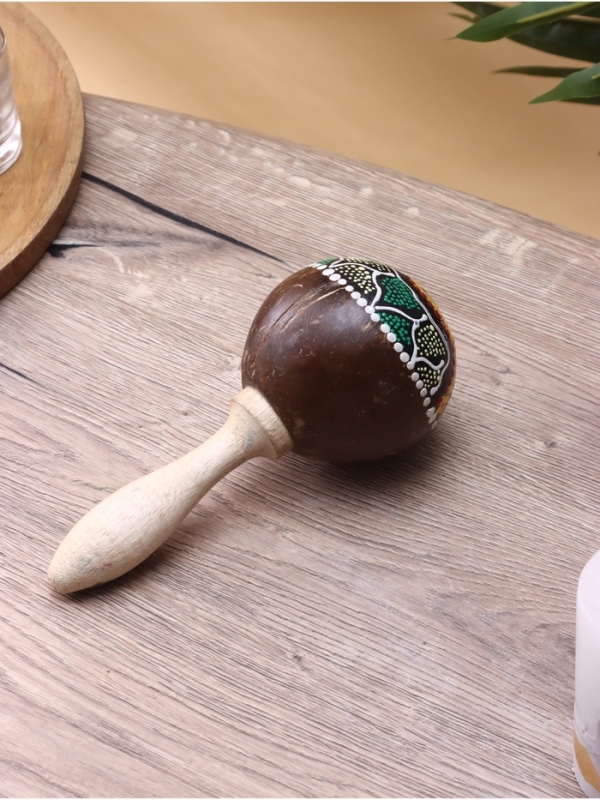 Сувенирный музыкальный инструмент "Маракас" махагон, кокос 10х10х20 см