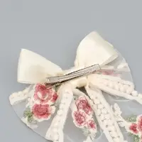 Бант для волос на заколке с вышивкой &laquo;Цветы&raquo;, Принцессы