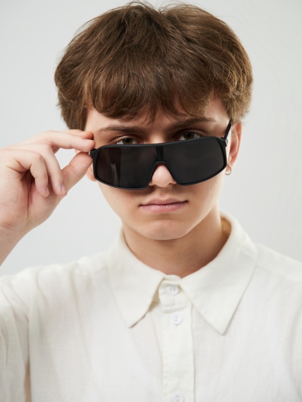 Очки солнцезащитные спортивные, uv 400, ширина 14.1 см, дужка 14.3 см, высота 5.3 см, черные   10807