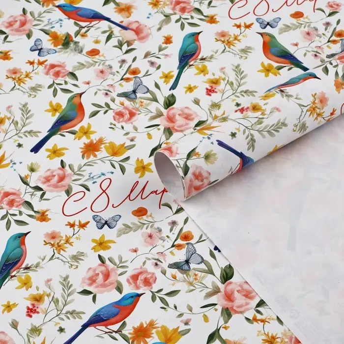 Бумага упаковочная глянцевая &laquo;С 8 марта&raquo;, 70 х 100 см