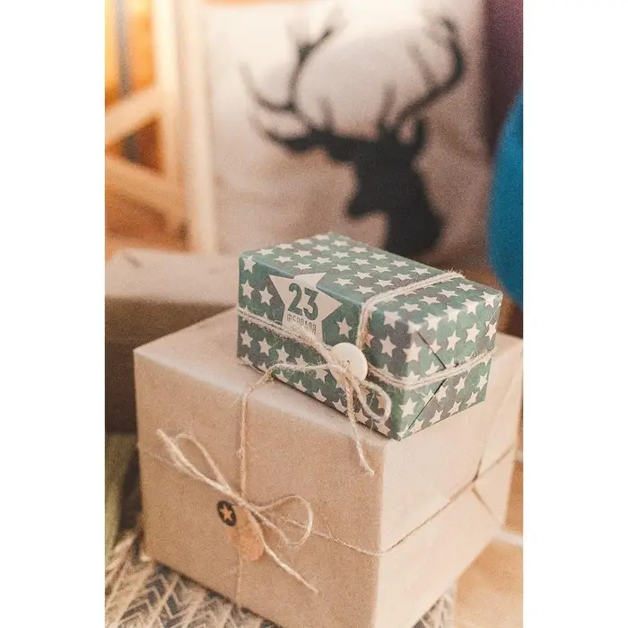 Бумага упаковочная крафтовая &laquo;Звёзды 23 февраля&raquo;, 50 х 70 см