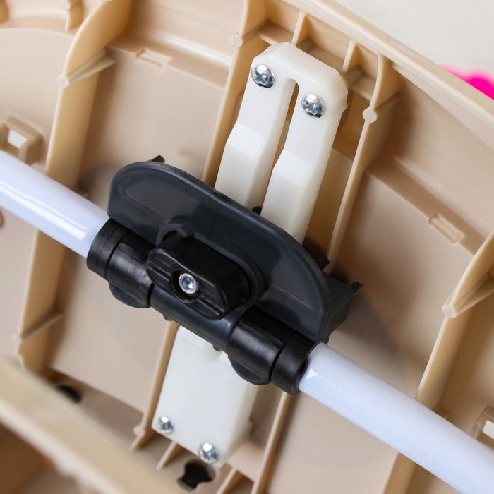 Ходунки &laquo;FLY C&raquo;, бежевый, 7 силик. колес, муз., свет