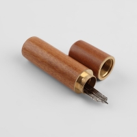 Иглы швейные в игольнице-тубе, самовдеваемые, d = 0,7/0,8/1 мм, 3,6 - 6,8 см, 8,5 &times; 1,7 см, 30 шт