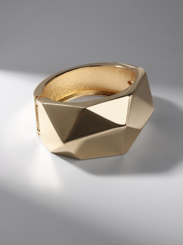 Браслет металл &laquo;Манжета&raquo; углы, цвет золото