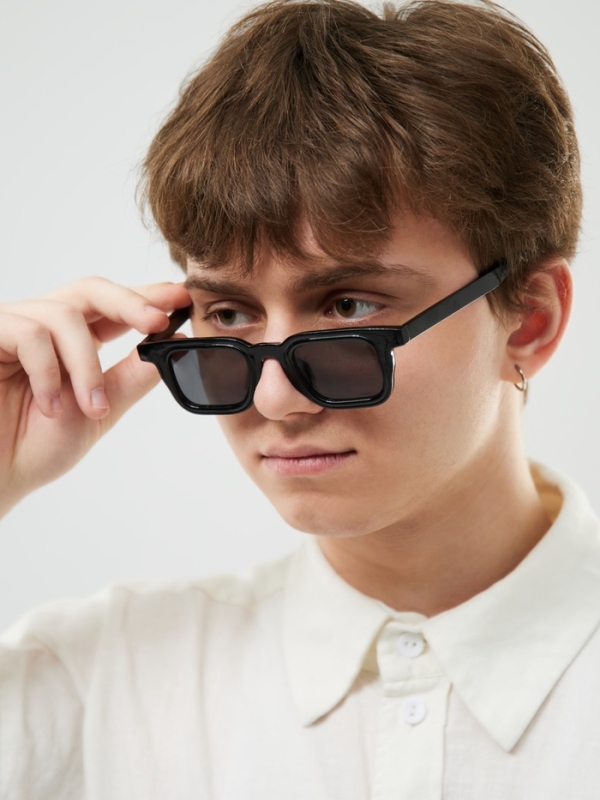 Очки солнцезащитные мужские, uv 400, ширина 14.4 см, дужка 14.4 см, линза 4 х 4.5 см