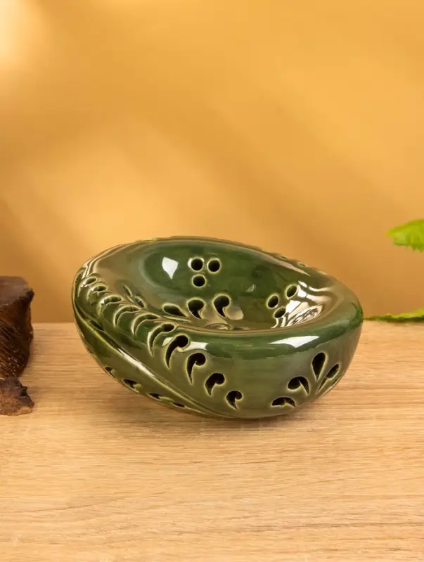 Мыльница &laquo;Цветочный узор&raquo;, 13&times;5.5&times;10.5 см, керамика, зелёная