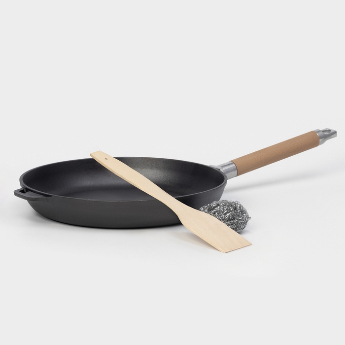 Сковорода чугунная Wild Kitchen, d=28 см, лопатка и губка в комплекте Сковорода чугунная Wild Kitchen, d=28 см, лопатка и губка в комплекте