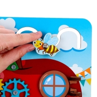 Развивающая доска «Бизи-Яблоко» Развивающая доска «Бизи-Яблоко»