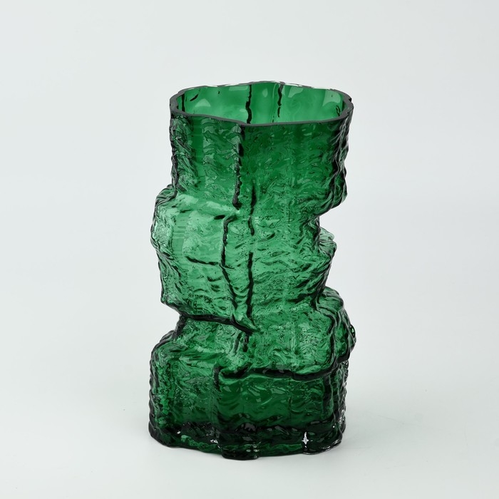 Ваза для цветов &laquo;Маунтин грин&raquo; из зеленого стекла 25&times;15,5&times;15,5 см