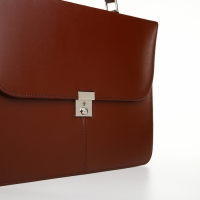 Сумка мужская деловая на клапане, цвет коричневый Сумка мужская деловая на клапане, цвет коричневый